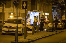 Fietsster lelijk ten val op het Frans Halsplein in Haarlem