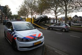 Blikschade bij kop-staartbotsing op de Schalkwijkerstraat
