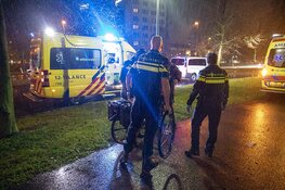 Gevallen scooter schept fietsers op Vlietweg