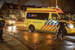 Onderuit door spekglad wegdek in Haarlem