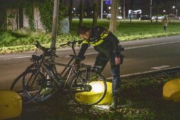 Fietser gewond na botsing met auto op de Dijkzichtlaan