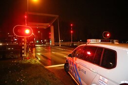 Buitenrustbrug in storing na ongeval op brug