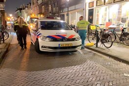 Frontale botsing tussen fietser en scooterrijder