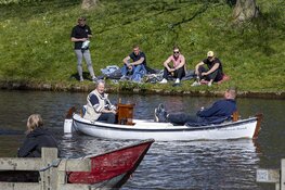 Haarlemmers genieten van het zonnetje