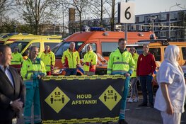 Hulpverleners steken hart onder de riem voor zorgmedewerkers