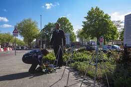 Bijzondere kransleggingen bij monument Jan Gijzenbrug Haarlem