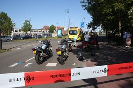 Bestuurder scootmobiel gewond na botsing met motor