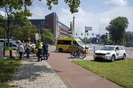 Fietsster gewond na botsing op de Zijlweg in Haarlem