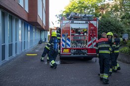 Trappenhuis parkeergarage vol met rook na brand