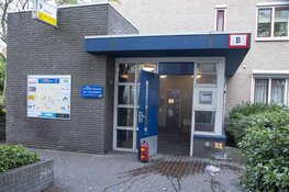 Trappenhuis parkeergarage vol met rook na brand