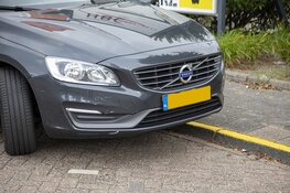 Scooterrijdster aangereden door auto in Heemstede