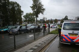 Blikschade door nat wegdek bij aanrijding op de Europaweg