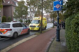 Jongetje gewond na botsing met auto Van Eedenstraat Haarlem