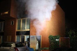 Korte, maar felle woningbrand in Haarlem