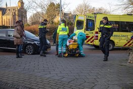 Meisje gewond na aanrijding door auto in Haarlem