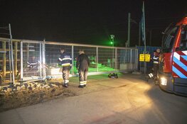 Brand in bouwafvalcontainer zorgt voor veel rookontwikkeling