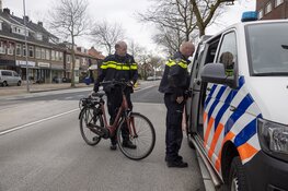 Fietser gewond na botsing op fietspad langs de Rijksstraatweg in Haarlem