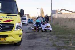 Man wil geluid motor laten horen en komt lelijk ten val