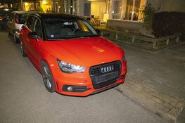 Inparkeren gaat fout in Haarlem-Noord, 4 auto's beschadigd