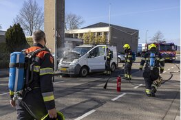 Veel rookontwikkeling bij op hol geslagen motor