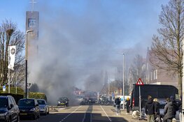 Veel rookontwikkeling bij op hol geslagen motor