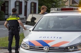 Drankrijder rijdt paaltje omver in Heemstede