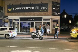 Maaltijdbezorger onderuit op de Spaarndamseweg in Haarlem