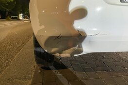 Maaltijdbezorger onderuit op de Spaarndamseweg in Haarlem