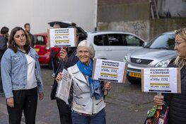 "Volle bak" bij voorstelling Theo Maassen. Gemeente Haarlem houdt situatie in de gaten