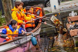 180 Haarlemse scholieren doen oproep: Wie helpt er mee zwerfafval opruimen?