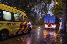 Fietser gewond na botsing met containerwagen in Heemstede
