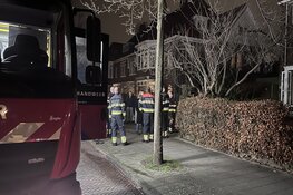 Rookontwikkeling in woning aan de Helmlaan in Haarlem