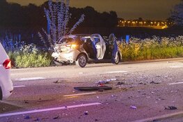 Politie schiet na achtervolging waarbij op politiewagen is ingereden