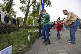 Dodenherdenking 4 mei 2022 op de Jan Gijzenbrug in Haarlem