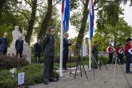Dodenherdenking 4 mei 2022 op de Jan Gijzenbrug in Haarlem