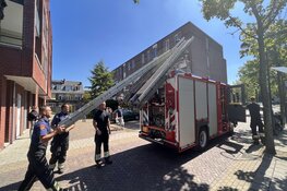 Brand op balkon van woning snel onder controle