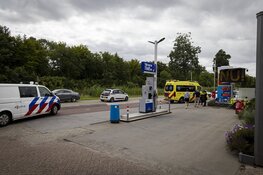 Scooterrijdster gewond door afslaande taxichauffeur in Heemstede