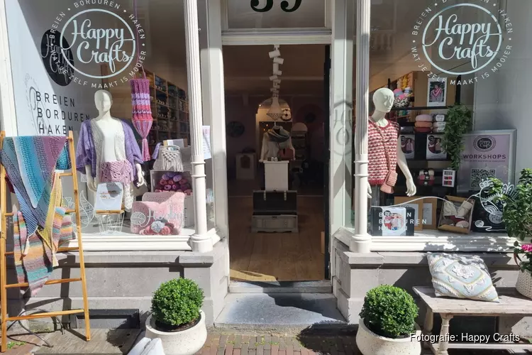 Feestelijke opening van het creatieve seizoen bij wolwinkel Happy Crafts!