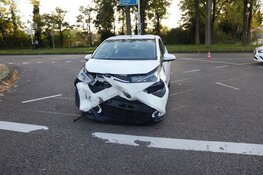 Veel schade en verkeershinder bij ongeval in Haarlem