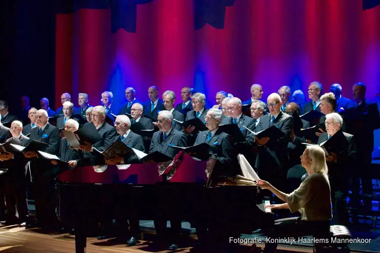 Musicals zingen bij Zang en Vriendschap