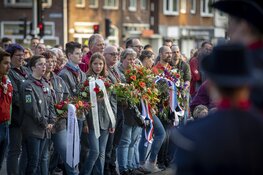 Dodenherdenking 4 mei 2023 op de Jan Gijzenbrug in Haarlem
