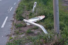 Motorrijder vliegt uit bocht in Vogelenzang