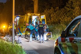 Scooterrijder komt ten val in Haarlem en raakt zwaargewond