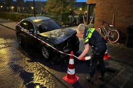 Autobrand op Wim van Eststraat in Haarlem