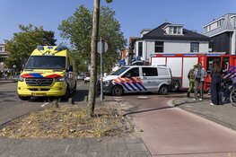 Fietser gewond na botsing met scooter op fietspad Soendaplein in Haarlem