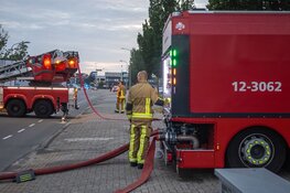 Felle brand bij bedrijf in Haarlem snel onder controle