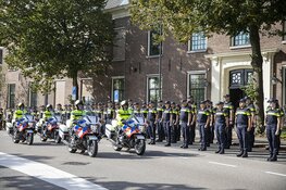 Erehaag voor overleden politieagent voor Koudehorn in Haarlem