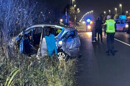 Twee gewonden bij botsing op A200