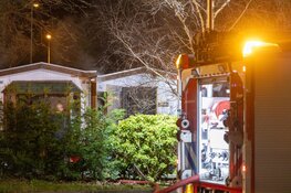 Brand op woonwagenkamp in Haarlem