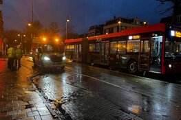Fietsster aangereden door lijnbus in Haarlem